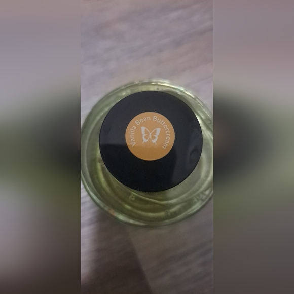 Scentsy Other Scentsy Vanilla Bean Buttercream Buttercup Belle